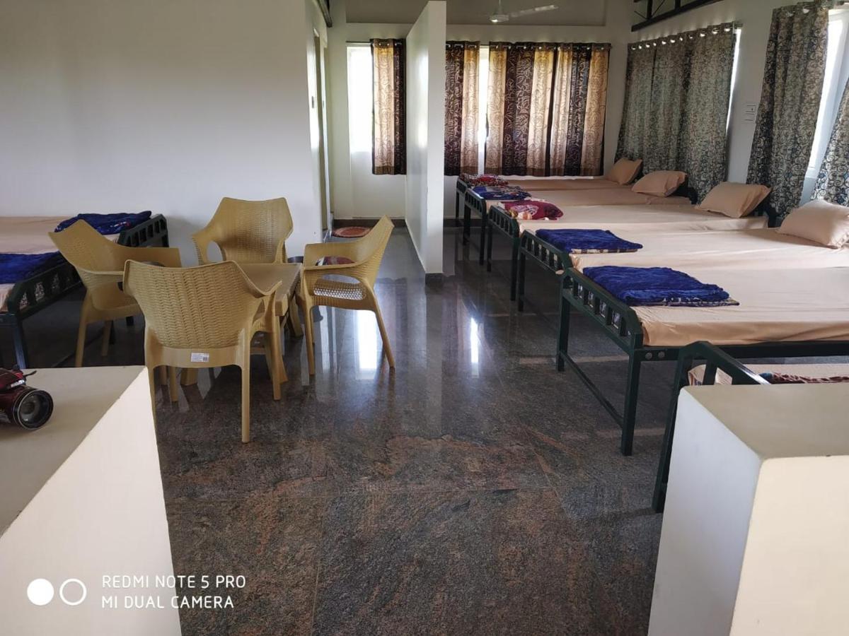 Thirumala Inn Yelagiri Zimmer foto